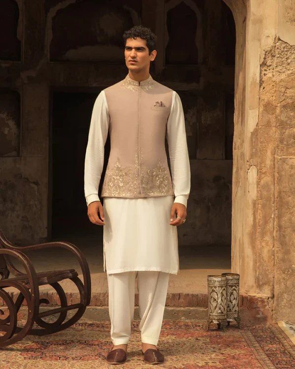 Hesam By Faiza Saqlain
