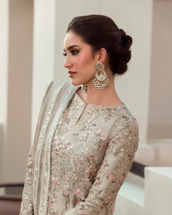 Arsh By Faiza Saqlain - Image 6
