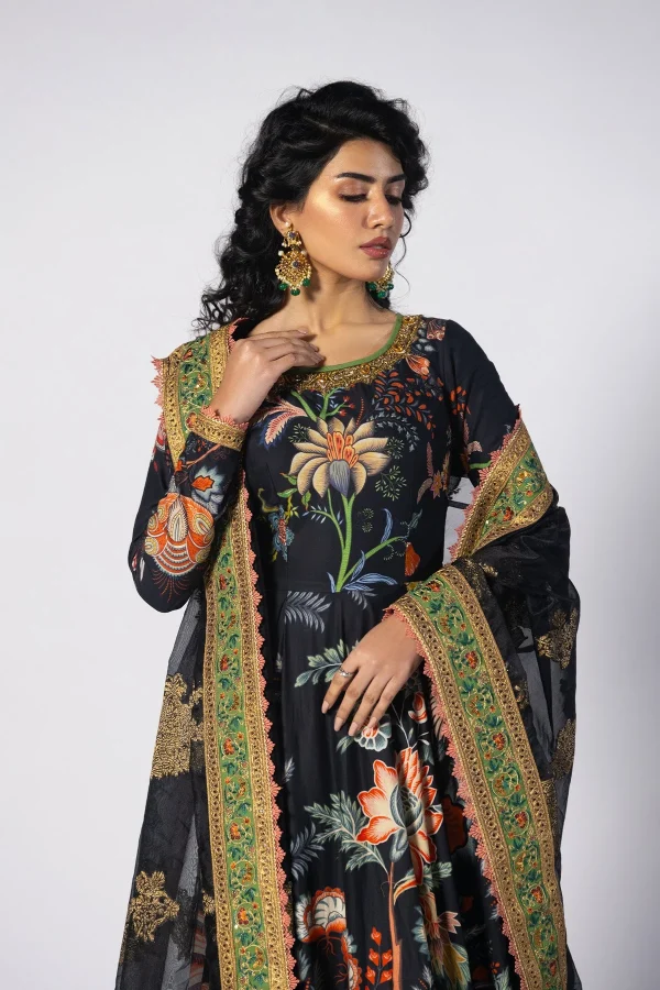 Narveen By Fahad Hussayn - Image 3