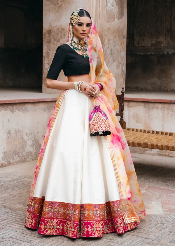 Surati By Hussain Rehar - Image 4