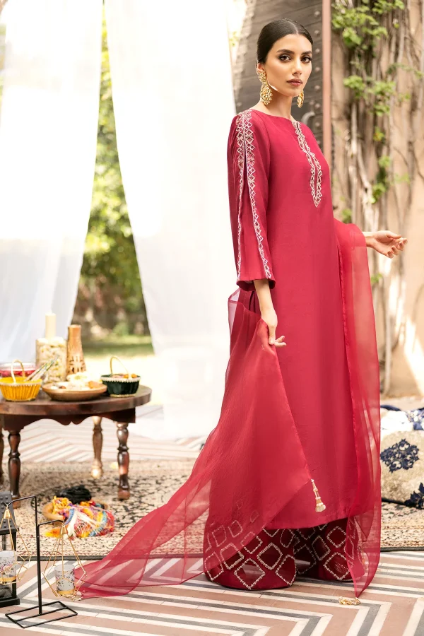 Deep Pink By Ayesha And Usman - Image 2