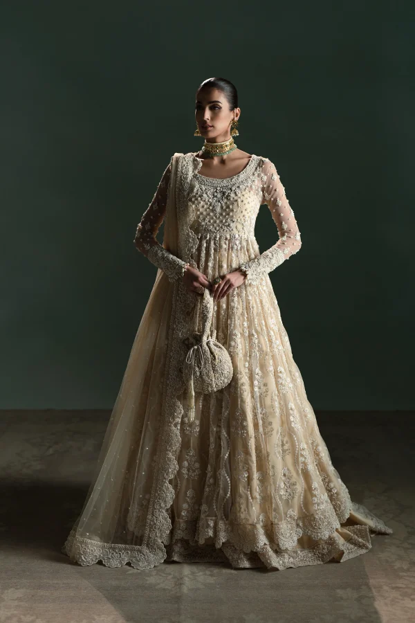Ivory Nikah Bridal Peshwas Set (d-02) By Ammara Khan